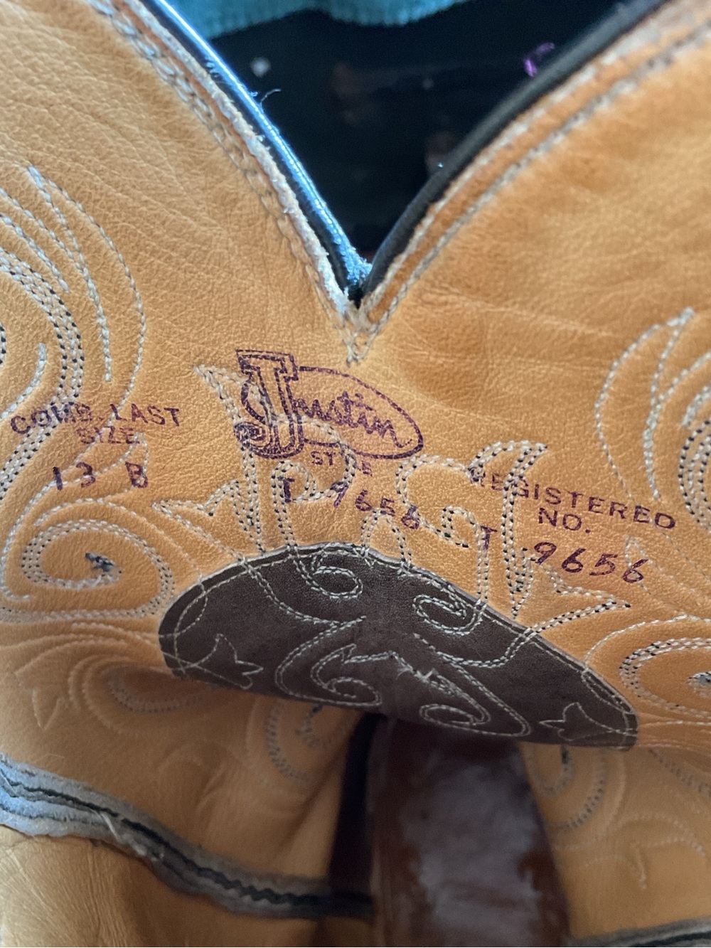 Justin Vintage Tan/Brown Genuine Python Snakeskin-Leather Cowboy Boots 13B Men's - Picture 10 of 10